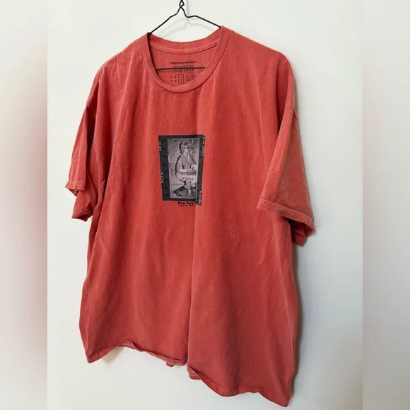 NWOT Urban Outfitters Bill Bernstein New York Photo Graphic Tee Size Large - Picture 10 of 13